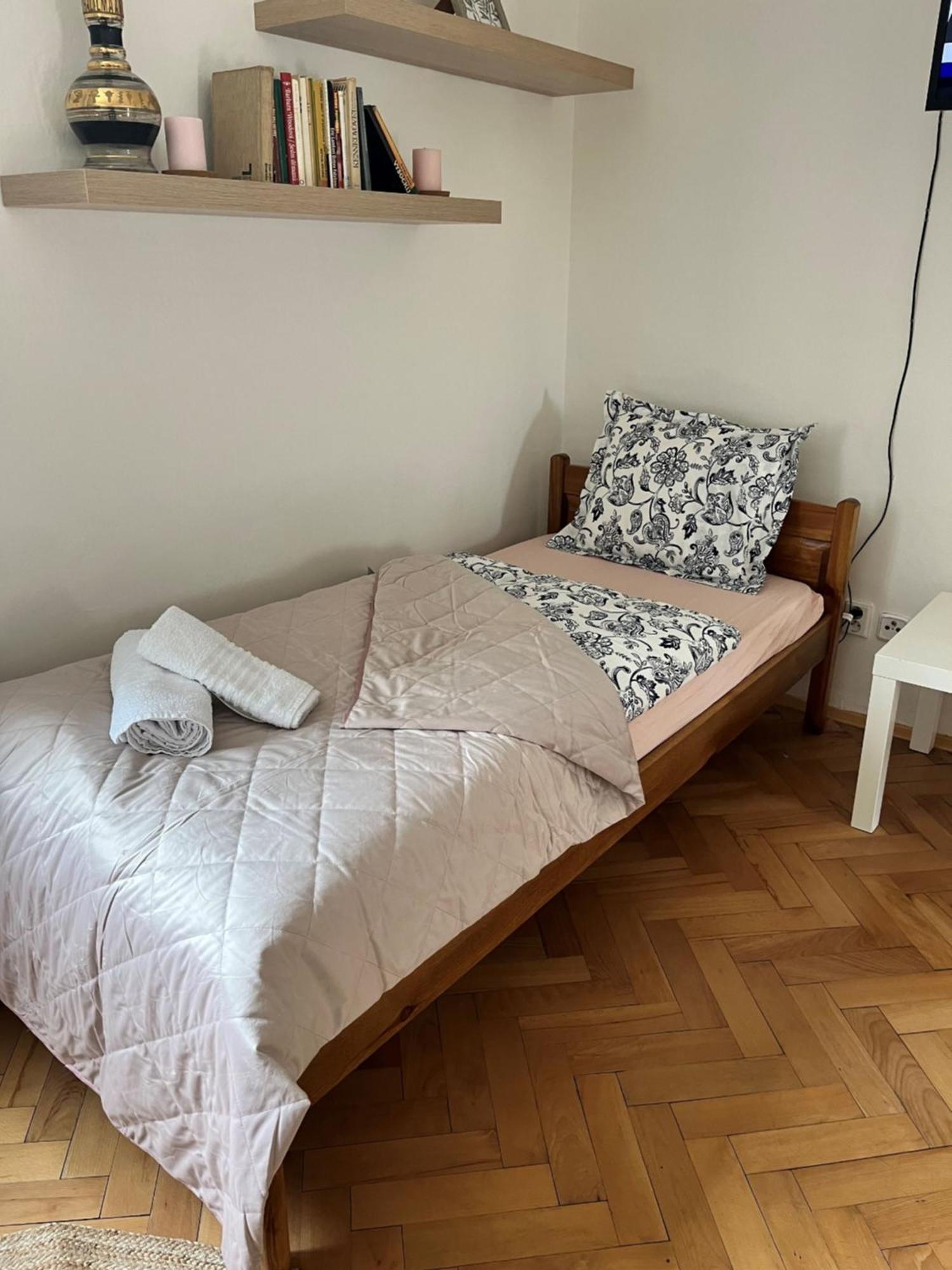 Apartman Simmy Modrice Bagian luar foto